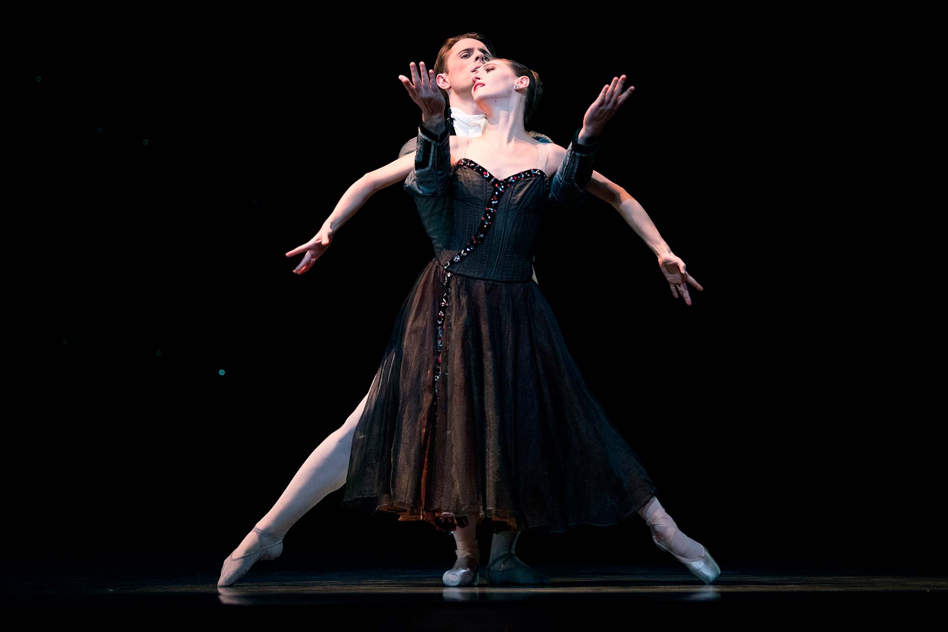 kd_2021_color_san_francisco_ballet_h_01_1920x1280px